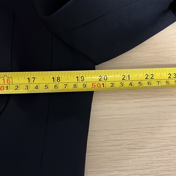 Vintage Ralph Lauren double breasted blazer. Navy - Picture 9 of 10